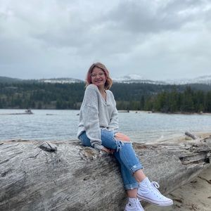 Meet your Posher, Jasmine